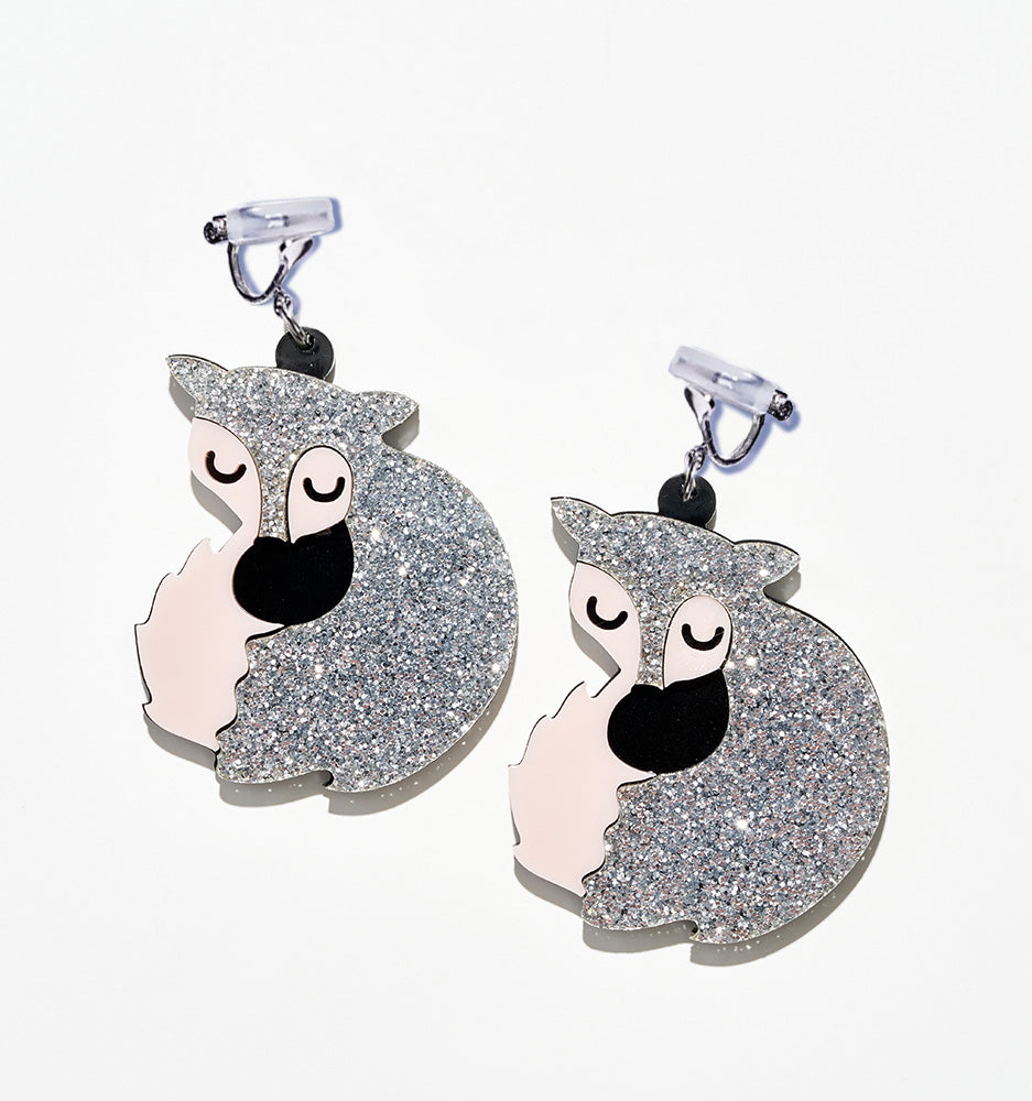 Sleeping Fox Earrings/Ear Clip