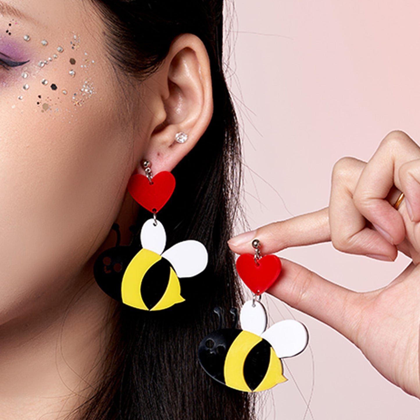 Cute Bee Ear Clip/Earrings