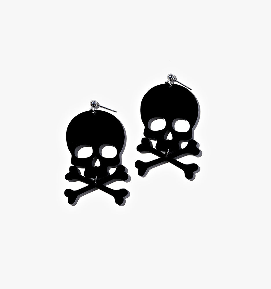 Black Gothic Skull Drops/Ear Clip