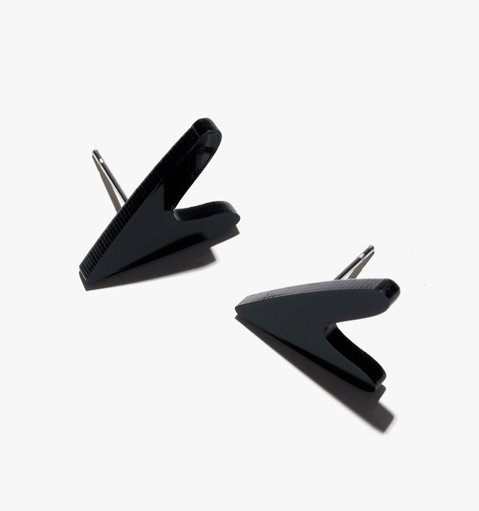 Small Black V-shaped Studs/Ear Clip