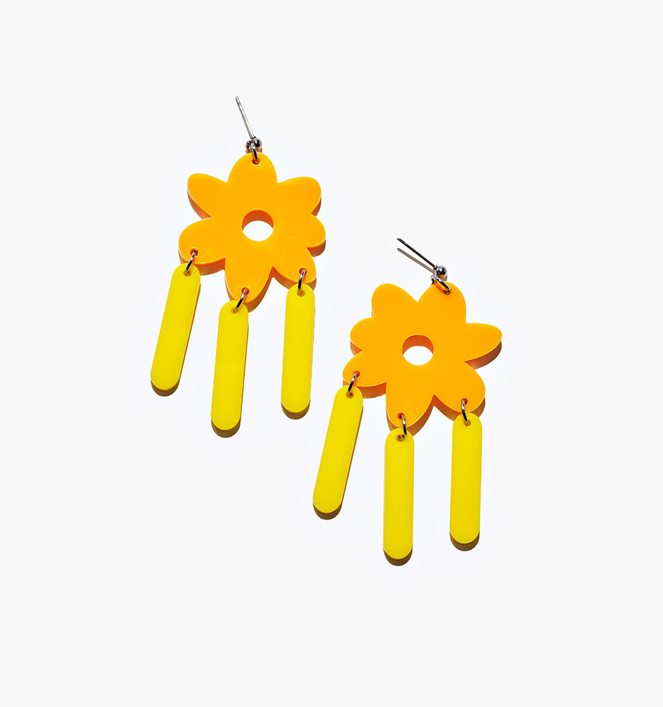 wooyas acrylic earrings