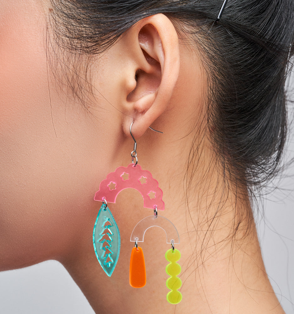 wooyas acrylic earrings