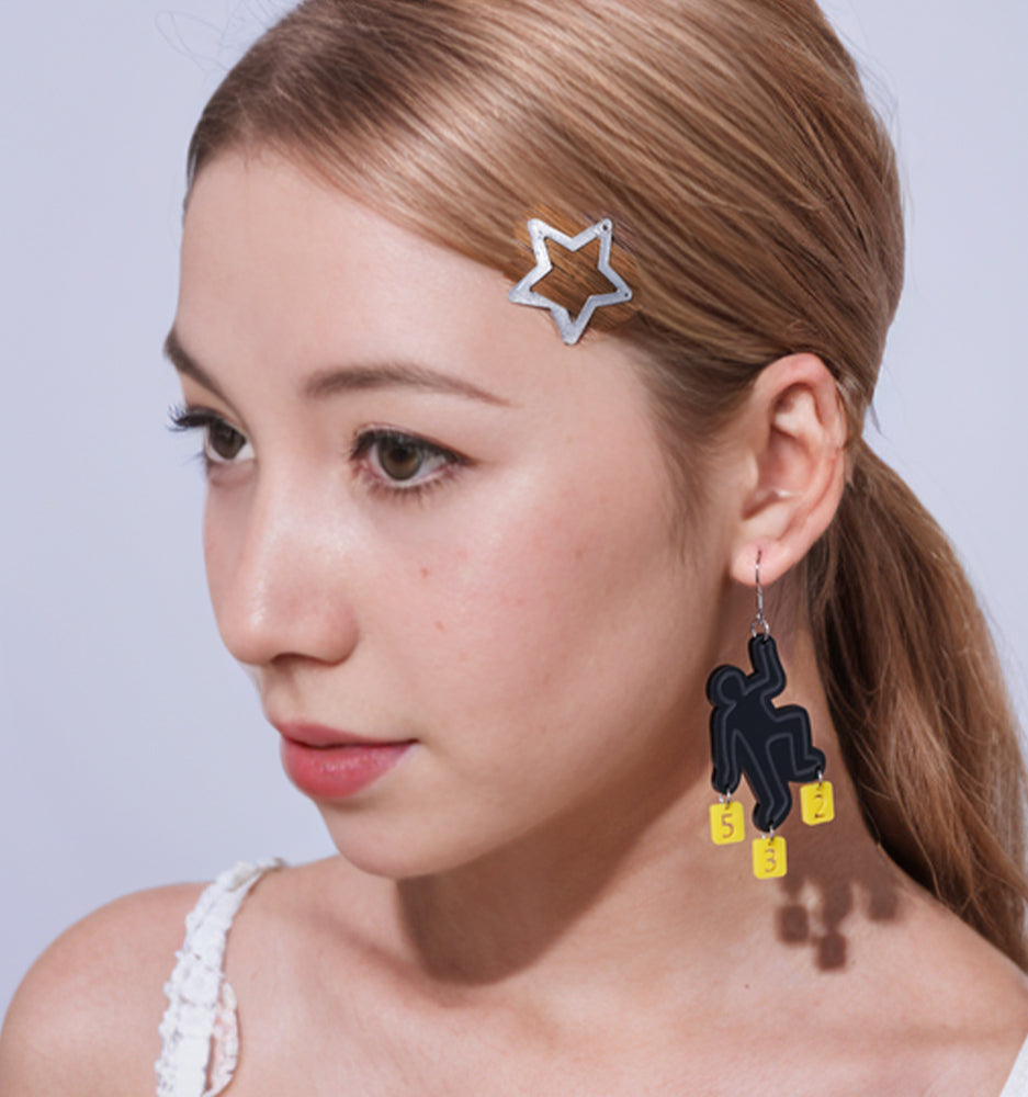 wooyas acrylic earrings