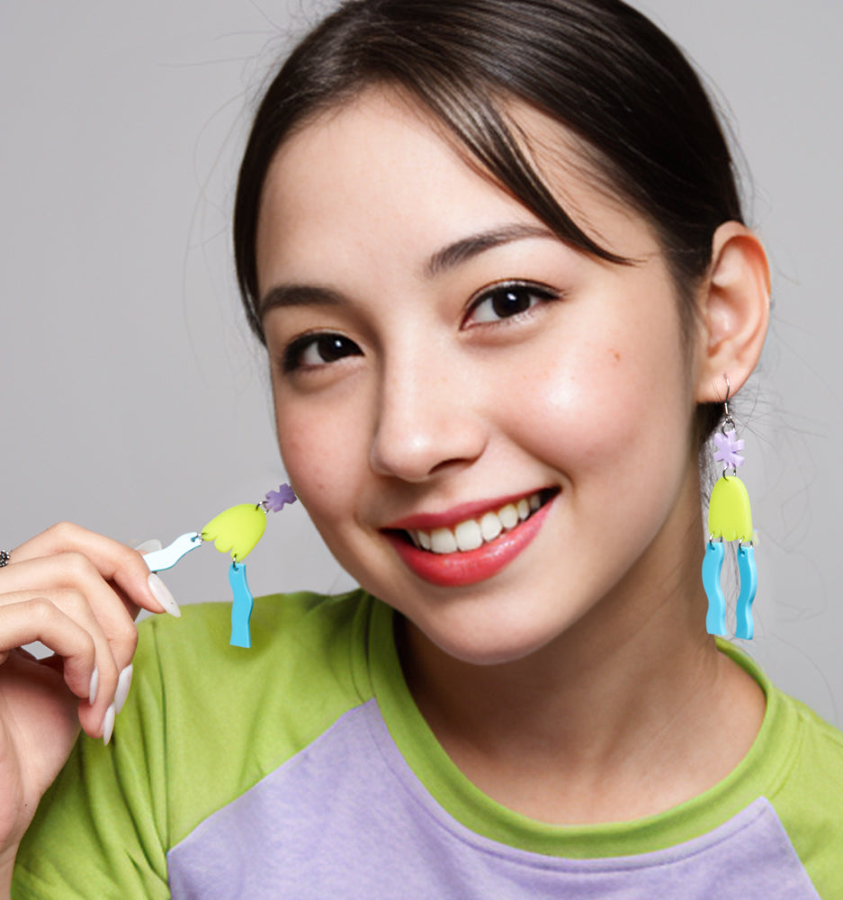 wooyas acrylic earrings